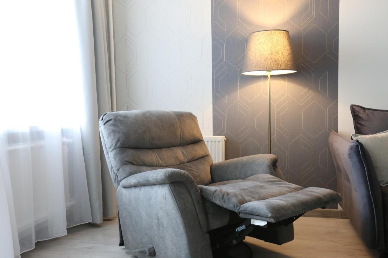 Comfy 2 Room Apartment - Free Parking - 350Mbps Wifi - Netflix Каунас Екстер'єр фото
