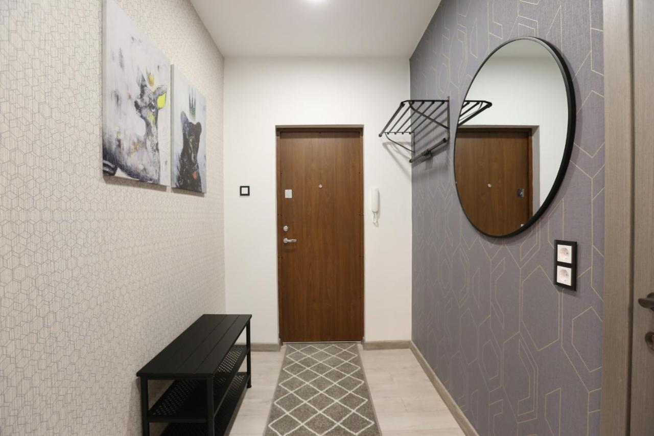 Comfy 2 Room Apartment - Free Parking - 350Mbps Wifi - Netflix Каунас Екстер'єр фото